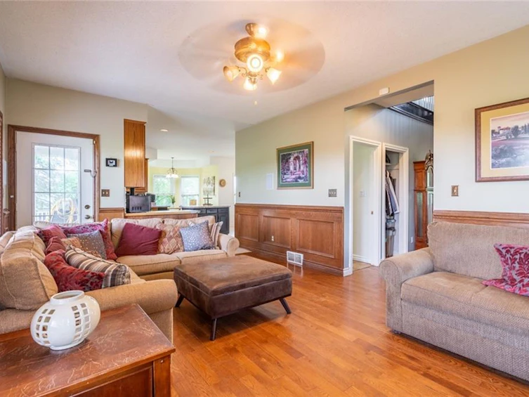 692 Concession 5 Road W, Hamilton, ON, L8B 1L6 - 11