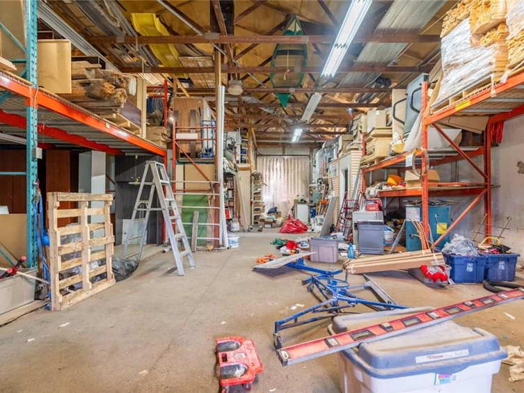 692 Concession 5 Road W, Hamilton, ON, L8B 1L6 - 24