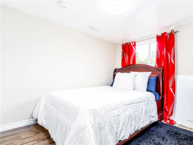 28 East 23rd Street EAST, Hamilton, ON, L8V 2W6 - 8