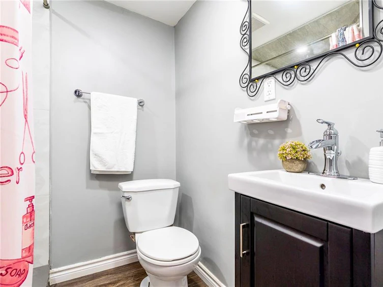 28 East 23rd Street EAST, Hamilton, ON, L8V 2W6 - 9