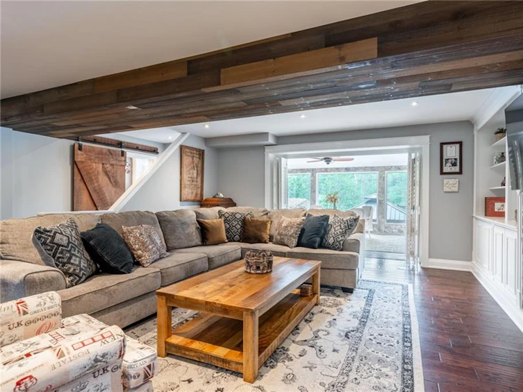 381 Woodworth Court, Hamilton, ON, L9G 2N2 - 32