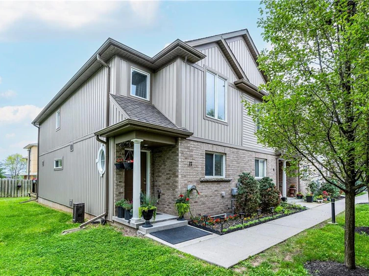 17-6118 Kelsey Crescent, Niagara Falls, ON, L2H 0M6