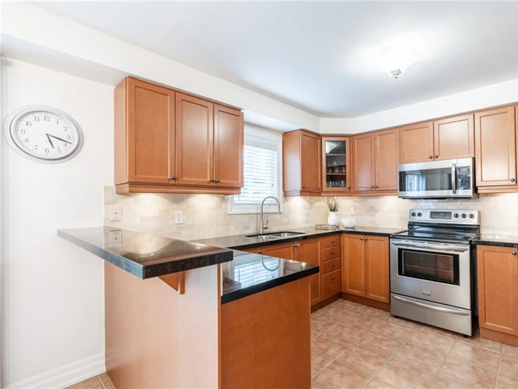 2167 Coldwater Street, Burlington, ON, L7L 7K5 - 8