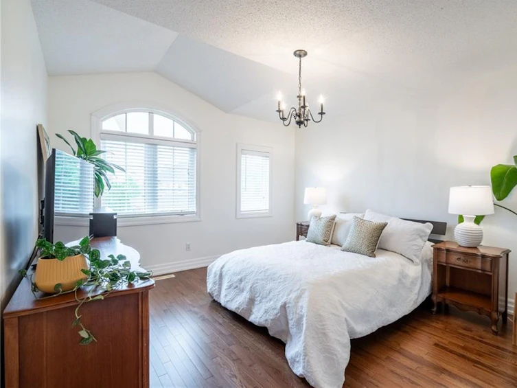 2167 Coldwater Street, Burlington, ON, L7L 7K5 - 21