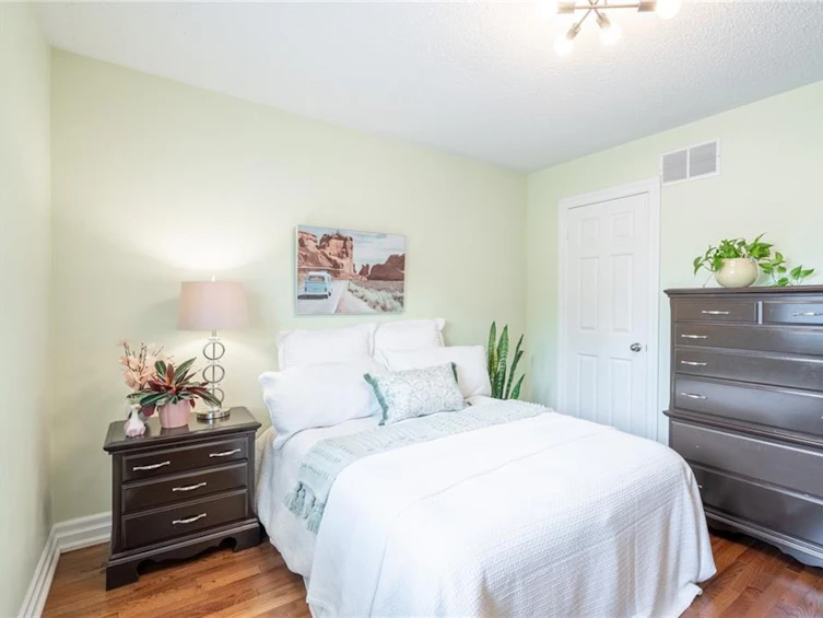 2167 Coldwater Street, Burlington, ON, L7L 7K5 - 23