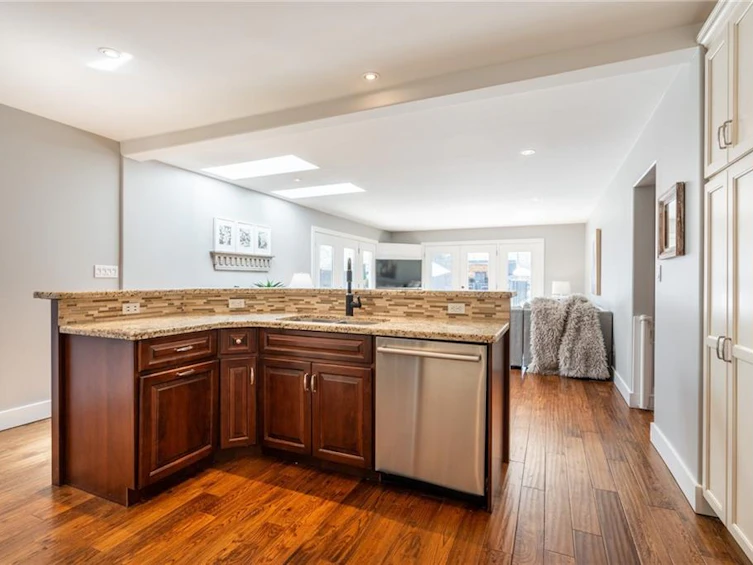 793 Centre Road, Hamilton, ON, L8N 2Z7 - 7