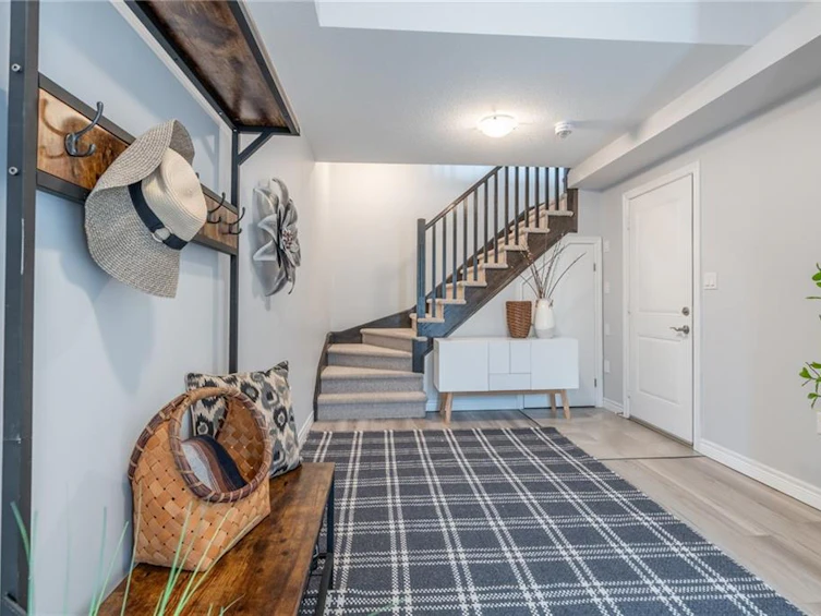9 Ladybell Lane, Hamilton, ON, L0R 1P0 - 5