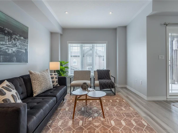 9 Ladybell Lane, Hamilton, ON, L0R 1P0 - 11