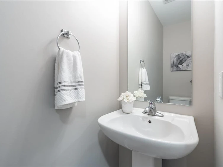 9 Ladybell Lane, Hamilton, ON, L0R 1P0 - 16