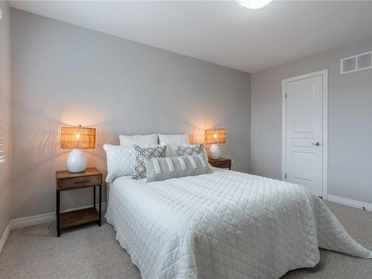 9 Ladybell Lane, Hamilton, ON, L0R 1P0 - 18