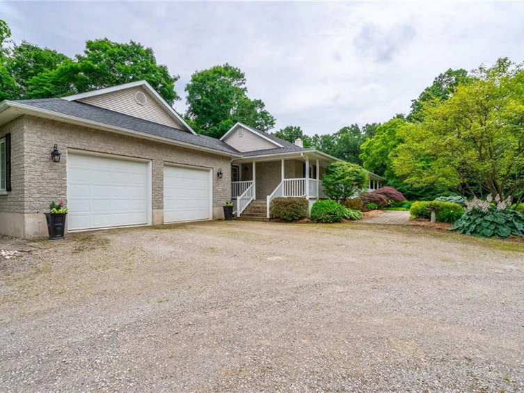 864 6th Concession Road W, Hamilton, ON, L8B 1M9 - 3