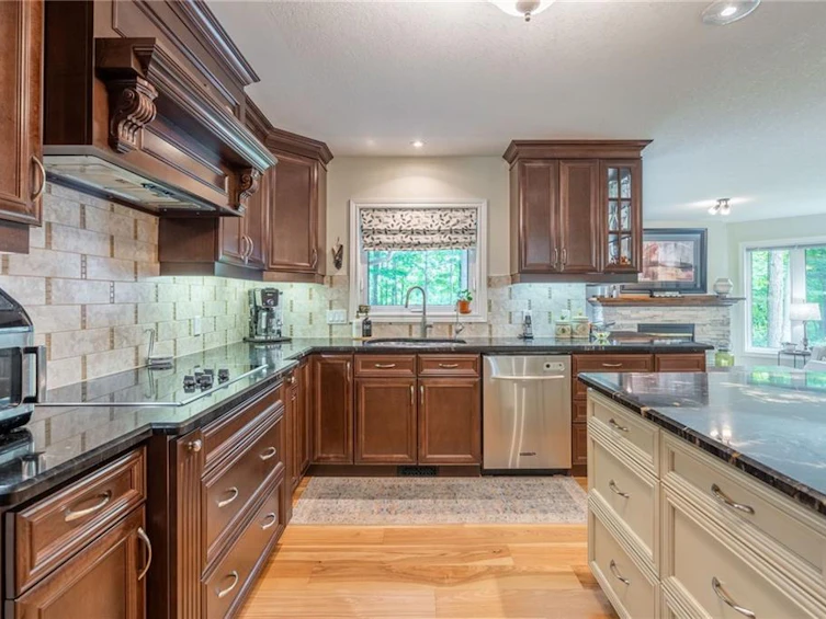 864 6th Concession Road W, Hamilton, ON, L8B 1M9 - 15