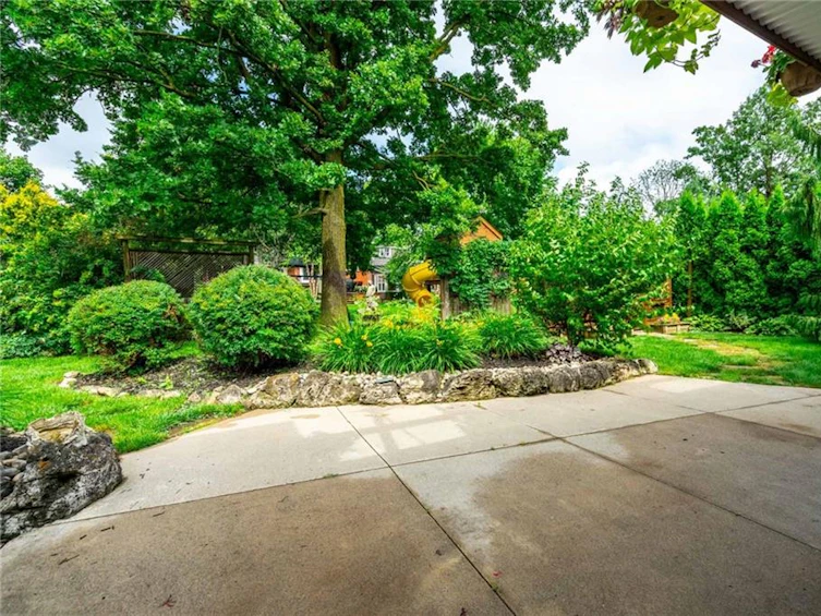 52 Waterwheel Crescent, Hamilton, ON, L9H 7B7 - 39