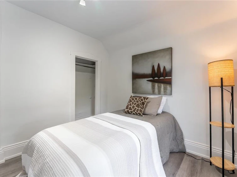 39 Glendale Avenue N, Hamilton, ON, L8L 7J5 - 18