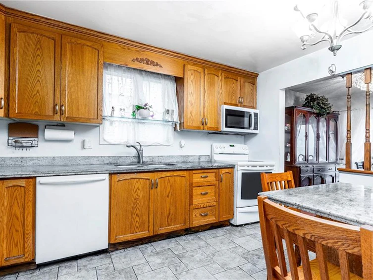 311 Macintosh Drive, Hamilton, ON, L8E 3Z6 - 6