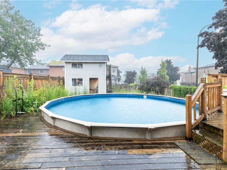 311 Macintosh Drive, Hamilton, ON, L8E 3Z6 - 9