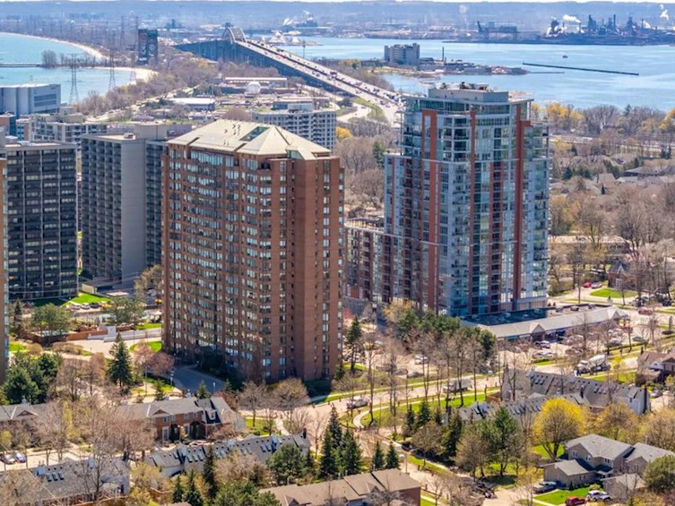 1403-1270 Maple Crossing Boulevard, Burlington, ON, L7S 2J3 - 43