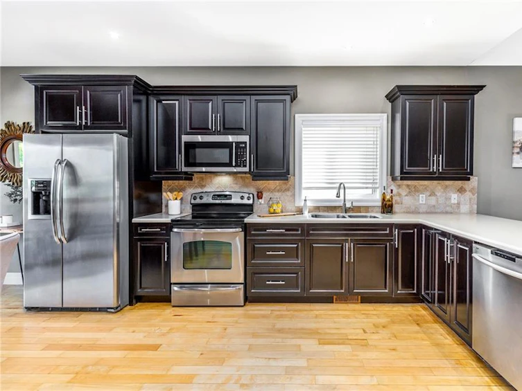 88 Tuliptree Road, Thorold, ON, L2V 0A5 - 7