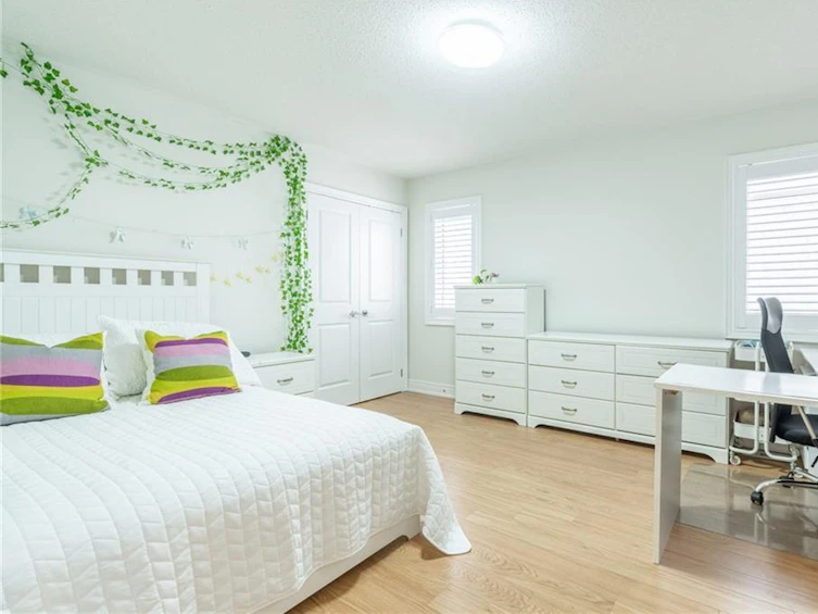 29 Babcock Street, Hamilton, ON, L8B 0S6 - 29