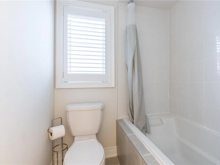 29 Babcock Street, Hamilton, ON, L8B 0S6 - 31