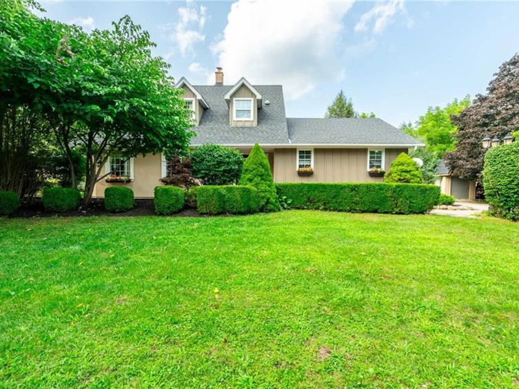 1239 Concession 10 Road W, Hamilton, ON, N0B 2J0