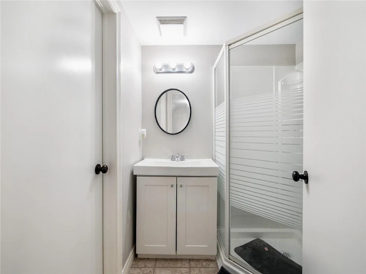 598 Brigadoon Drive, Hamilton, ON, L9C 6E7 - 13
