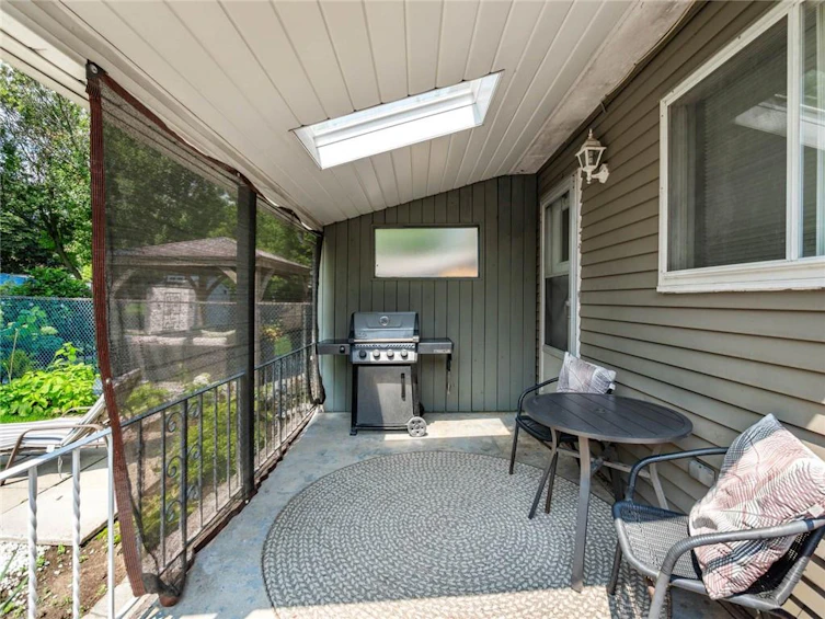 598 Brigadoon Drive, Hamilton, ON, L9C 6E7 - 15