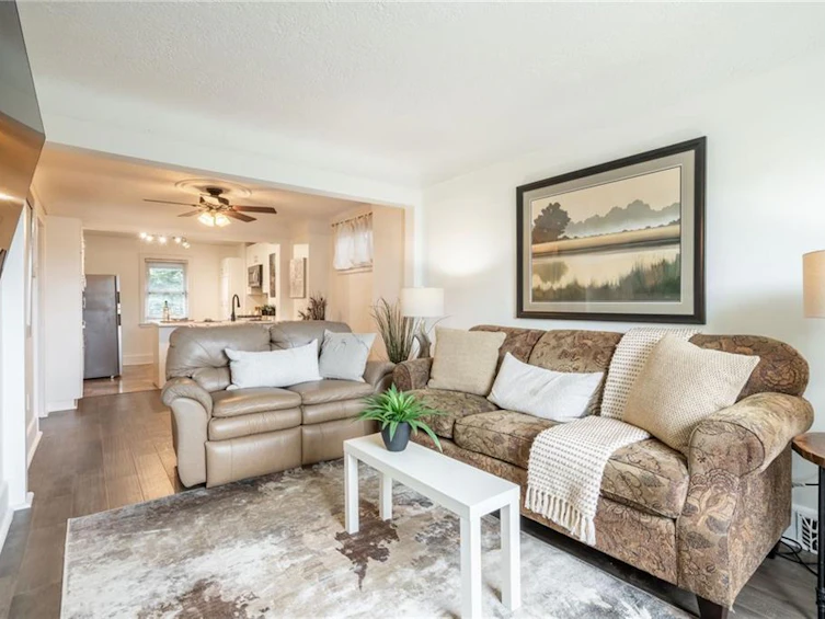150 Crosthwaite Avenue N, Hamilton, ON, L8H 4V5 - 5