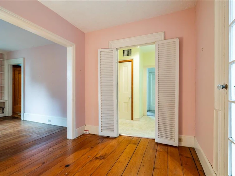 8 Market Street N, Hamilton, ON, L9H 2Y1 - 13
