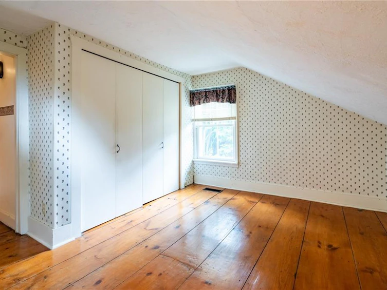 8 Market Street N, Hamilton, ON, L9H 2Y1 - 20
