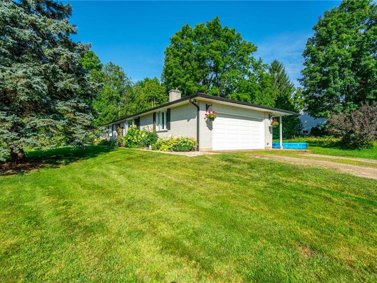 4 Cumminsville Drive, Hamilton, ON, L0R 1V0 - 3