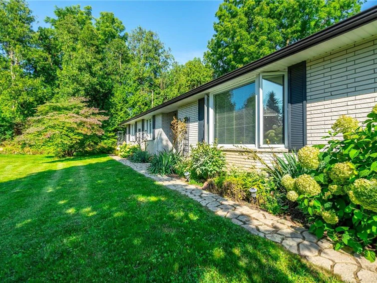 4 Cumminsville Drive, Hamilton, ON, L0R 1V0 - 5