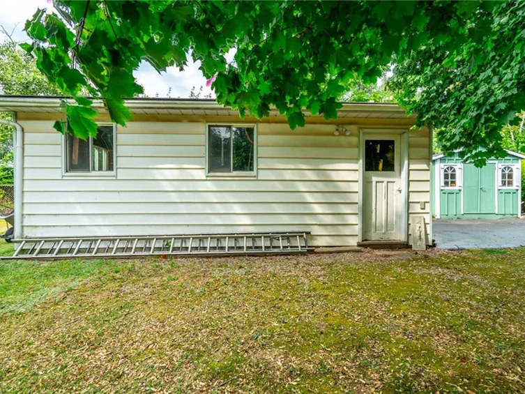 3 Algonquin Avenue, Hamilton, ON, L9H 7K9 - 33
