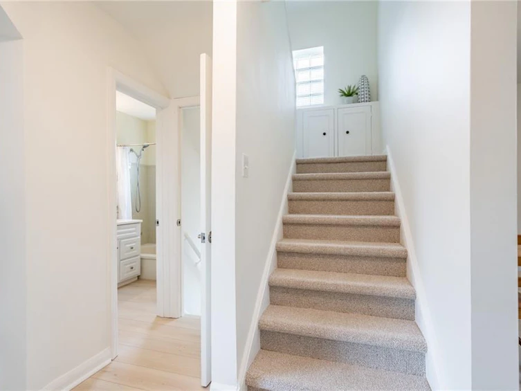16 Burns Place, Hamilton, ON, L8V 1N7 - 13