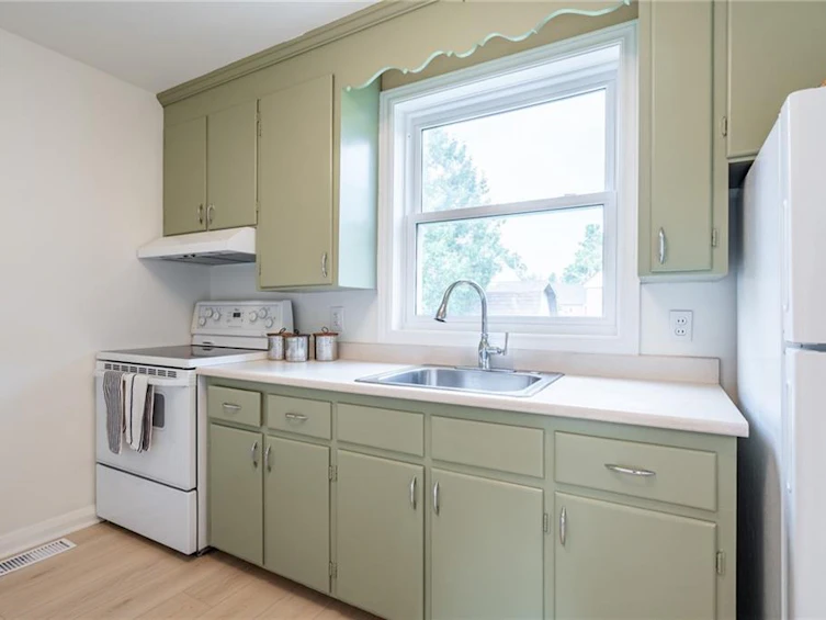 16 Burns Place, Hamilton, ON, L8V 1N7 - 10