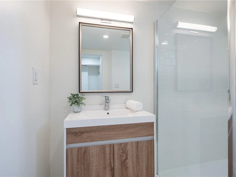 16 Burns Place, Hamilton, ON, L8V 1N7 - 25