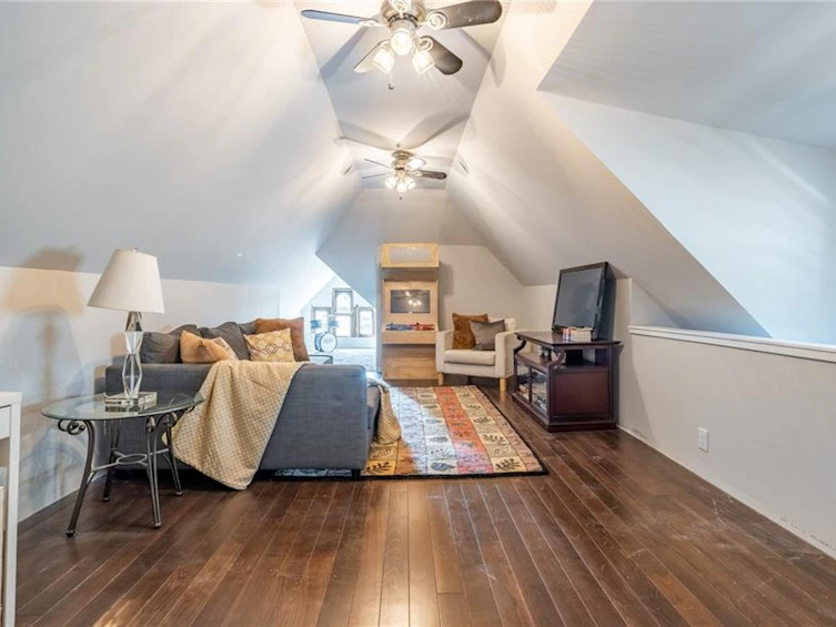 127 Fairleigh Avenue S, Hamilton, ON, L8M 2K4 - 23