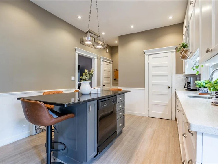 127 Fairleigh Avenue S, Hamilton, ON, L8M 2K4 - 12