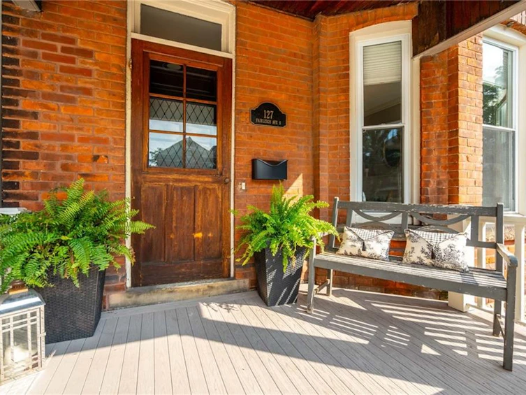 127 Fairleigh Avenue S, Hamilton, ON, L8M 2K4 - 3