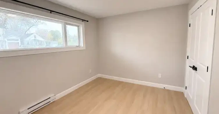 676 Collins Bay Road, Kingston, ON, K7M 5G8 - 8