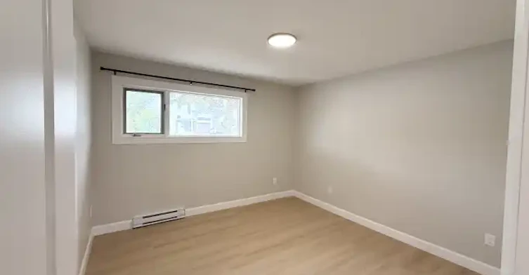 676 Collins Bay Road, Kingston, ON, K7M 5G8 - 9