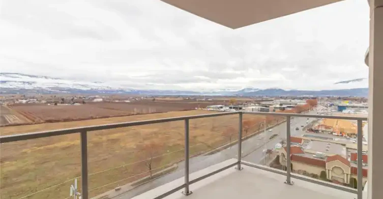 2040 Springfield Road, Kelowna, BC, V1Y 5V8 - 11