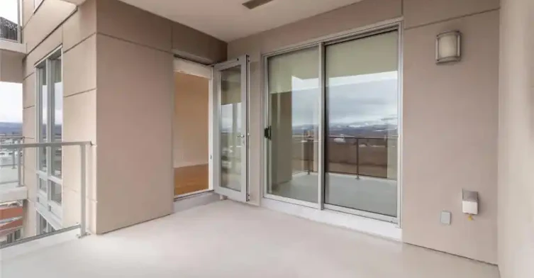 2040 Springfield Road, Kelowna, BC, V1Y 5V8 - 5