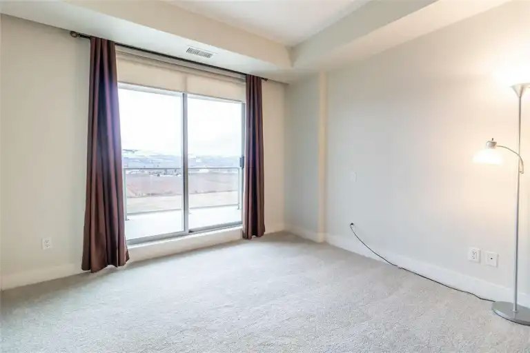 2040 Springfield Road, Kelowna, BC, V1Y 5V8 - 9