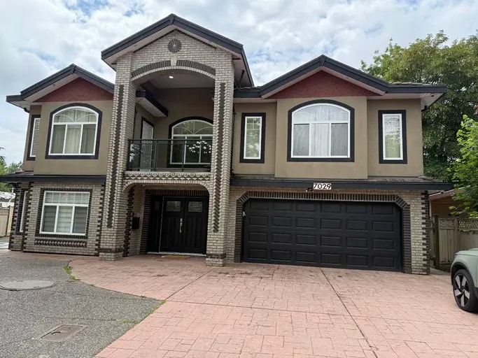 7029 Malvern Place, Surrey, BC, V3W 6N2