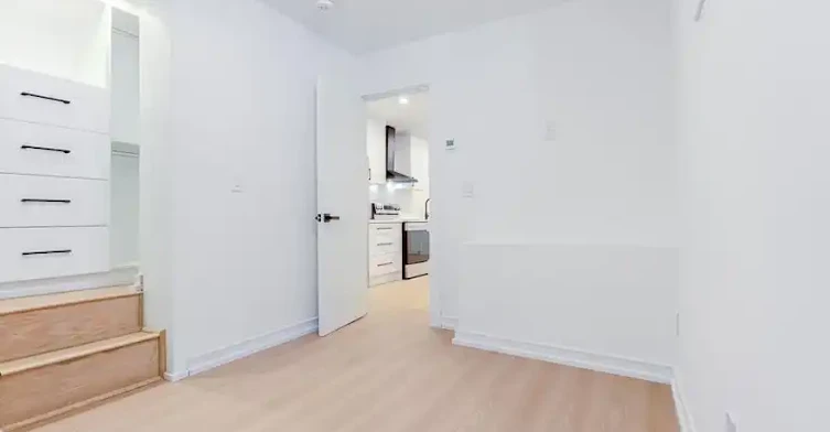 11 Condor Avenue, Toronto, ON, M4J 3M5 - 2