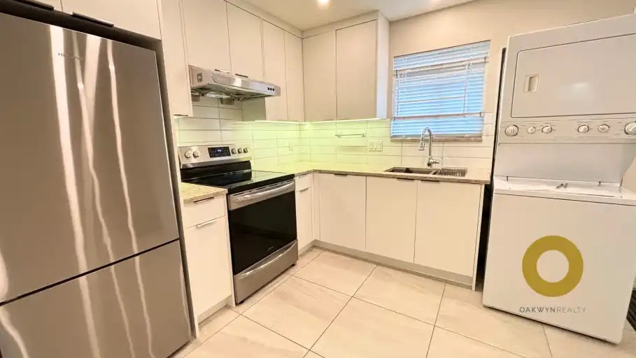 2821 Victoria Drive, Vancouver, BC, V5N 4L5