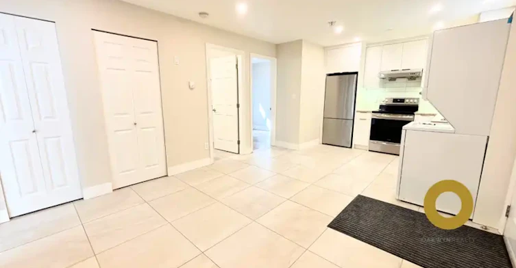 2821 Victoria Drive, Vancouver, BC, V5N 4L5 - 5