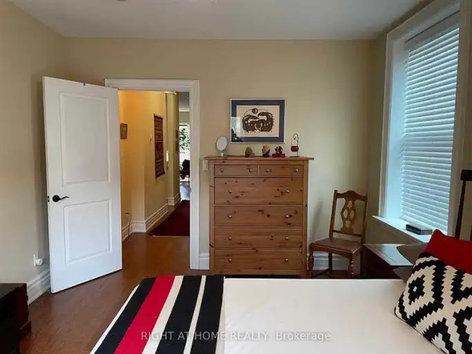55 Lodge Avenue West, Toronto, ON, M6K 2T6 - 4