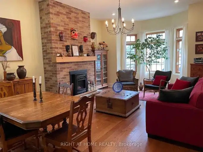 55 Lodge Avenue West, Toronto, ON, M6K 2T6 - 10
